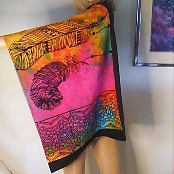 Wolf Top Upcycled 50" x 26" Vibrant Colors Reworked Boho One of A Kind - Picture 6 of 8